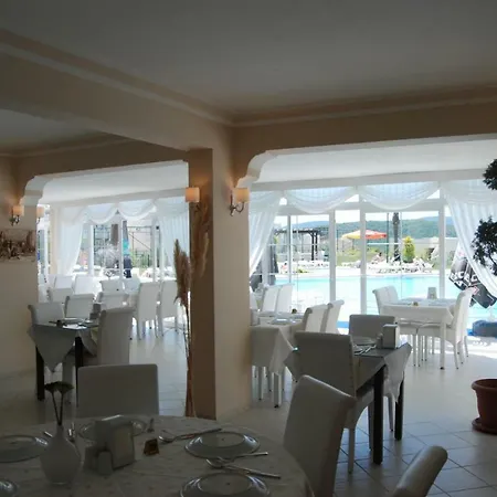Important Group Bd409 Leevo Vila Milas